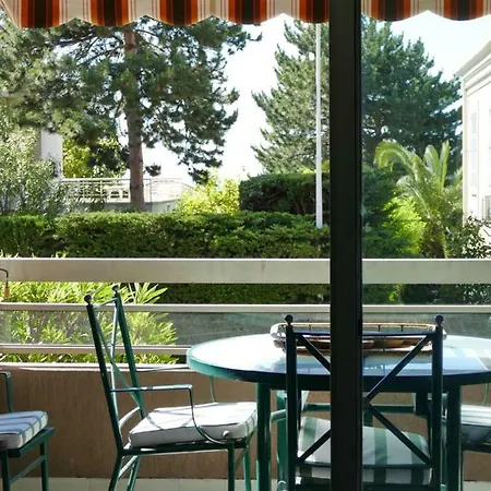 Cimiez, Proche Centre 2 Pieces Appartement