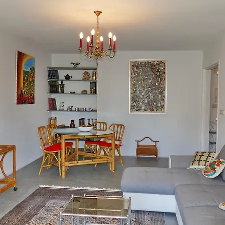 Cimiez, Proche Centre 2 Pieces Appartement