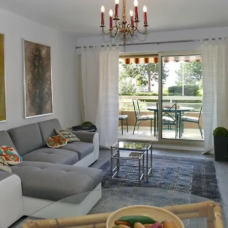 Cimiez, Proche Centre 2 Pieces Appartement